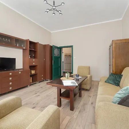 Komfortowy Blisko Rzeki We Wroclawiu Z Biurkiem I Wanna By Renters Appartement *